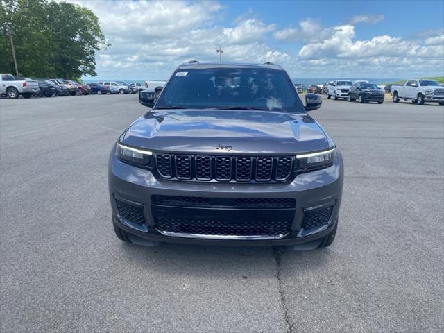 2025 Jeep Grand Cherokee GRAND CHEROKEE L SUMMIT 4X4