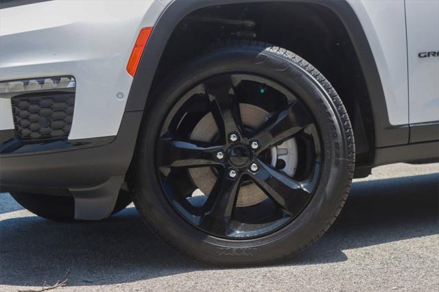 2025 Jeep Grand Cherokee GRAND CHEROKEE L LIMITED 4X2