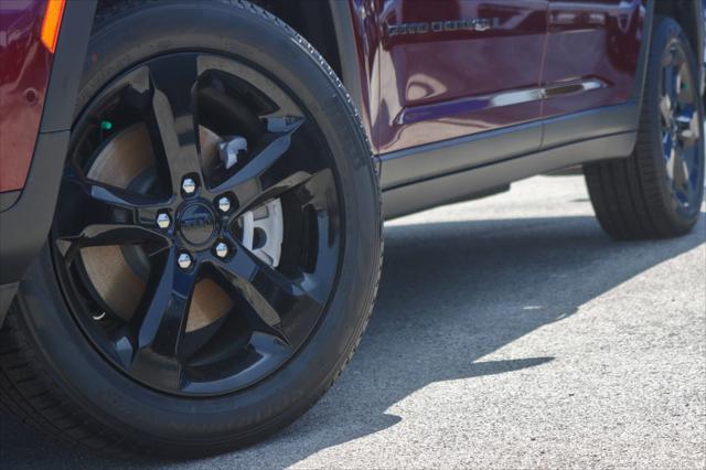 2025 Jeep Grand Cherokee GRAND CHEROKEE L LIMITED 4X2