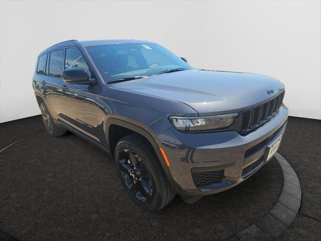 2025 Jeep Grand Cherokee GRAND CHEROKEE L ALTITUDE X 4X4