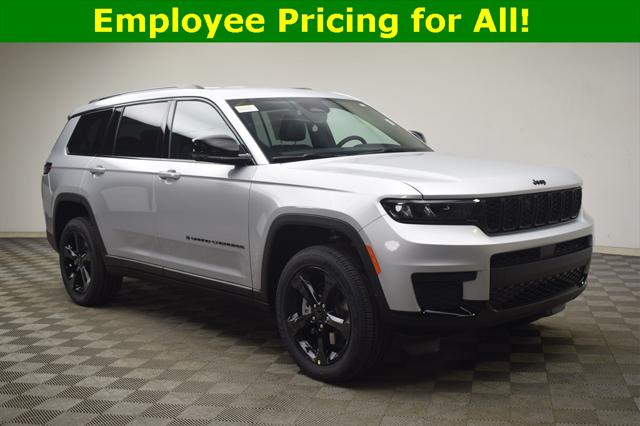 2025 Jeep Grand Cherokee GRAND CHEROKEE L ALTITUDE 4X4