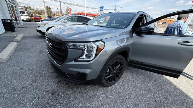 2024 GMC Terrain AWD SLE