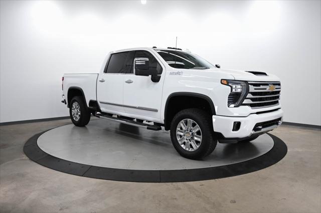 2025 Chevrolet Silverado 2500HD 4WD Crew Cab Standard Bed High Country