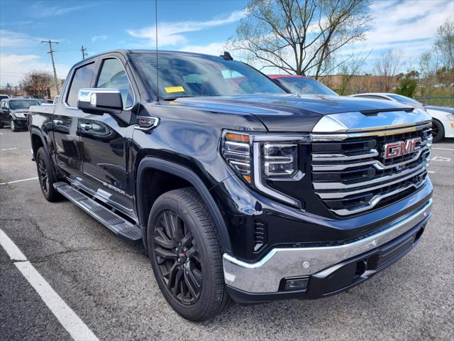 2024 GMC Sierra 1500 4WD Crew Cab Short Box SLT