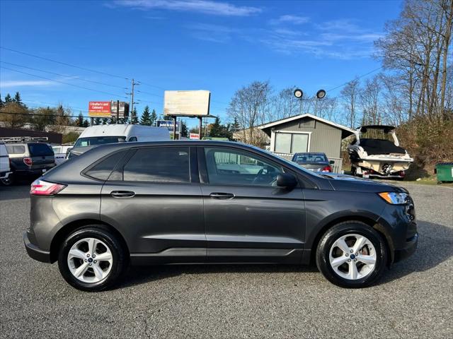 2020 Ford Edge SE