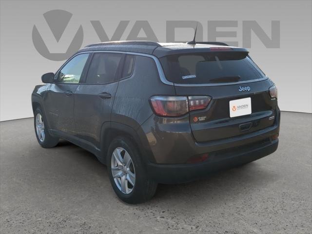 2022 Jeep Compass Latitude FWD