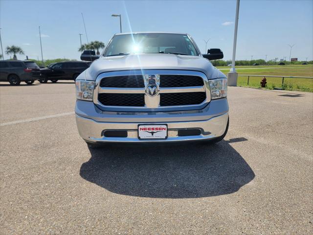 2022 RAM 1500 Classic SLT Crew Cab 4x4 57 Box