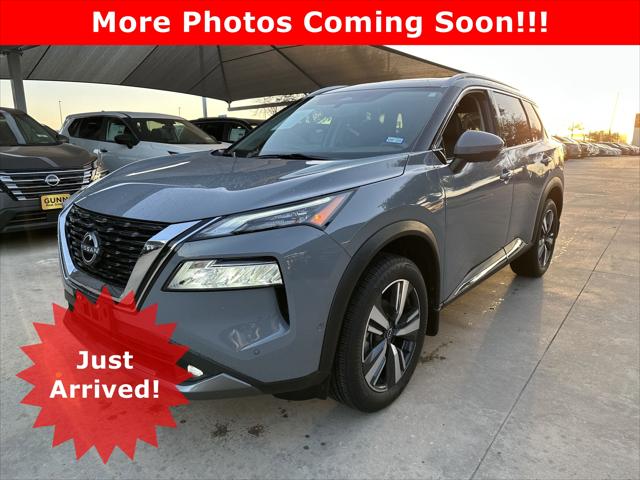 2022 Nissan Rogue SL FWD