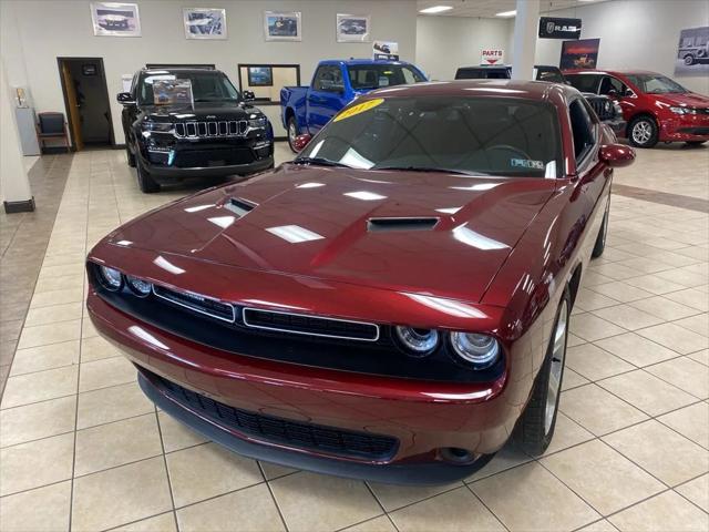 2017 Dodge Challenger SXT