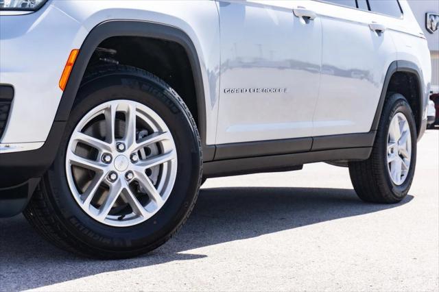2025 Jeep Grand Cherokee GRAND CHEROKEE L LAREDO 4X2