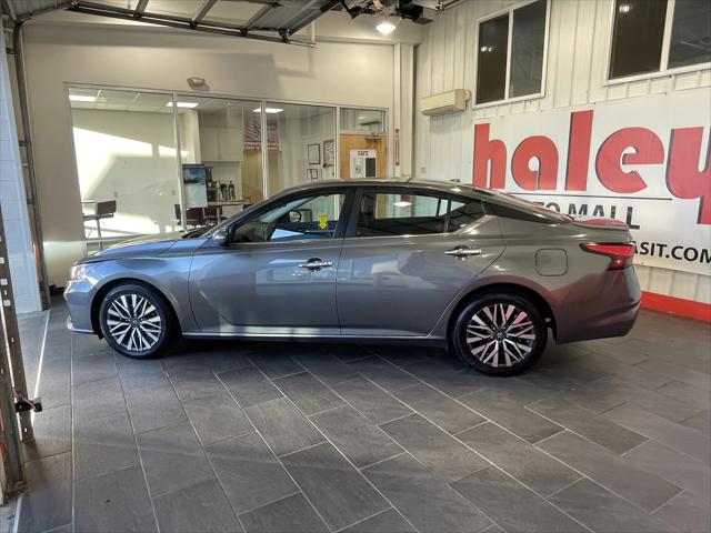 2023 Nissan Altima SV FWD