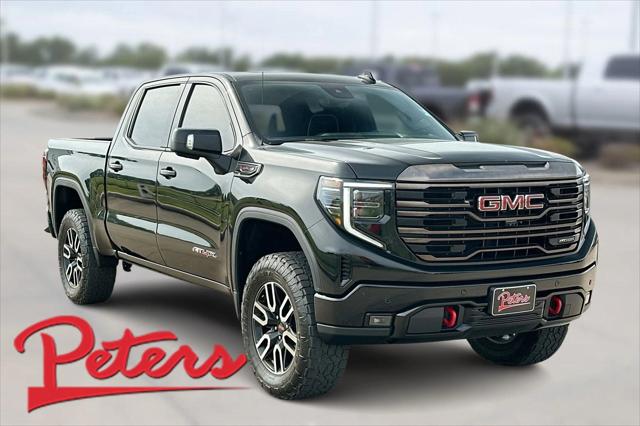 2023 GMC Sierra 1500 4WD Crew Cab Short Box AT4X