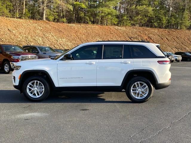 2025 Jeep Grand Cherokee Laredo X 4x4