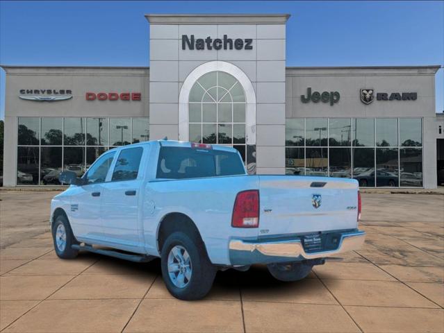 2023 RAM 1500 Classic SLT Crew Cab 4x4 57 Box 2023 RAM 1500 Classic SLT Crew Cab 4x4 57 Box