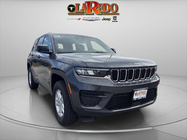 2025 Jeep Grand Cherokee GRAND CHEROKEE LAREDO 4X2