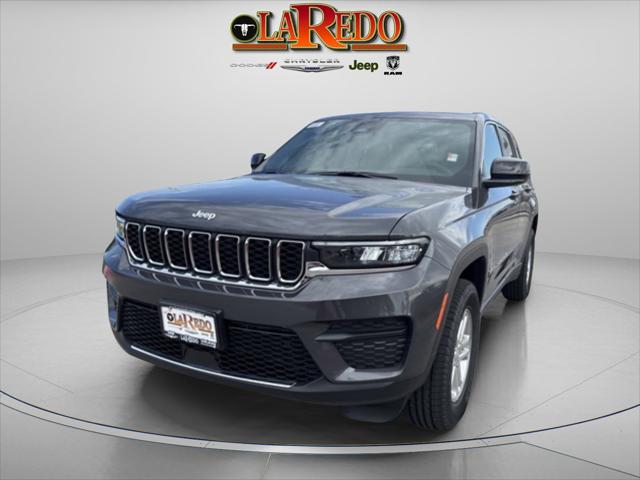 2025 Jeep Grand Cherokee GRAND CHEROKEE LAREDO 4X2