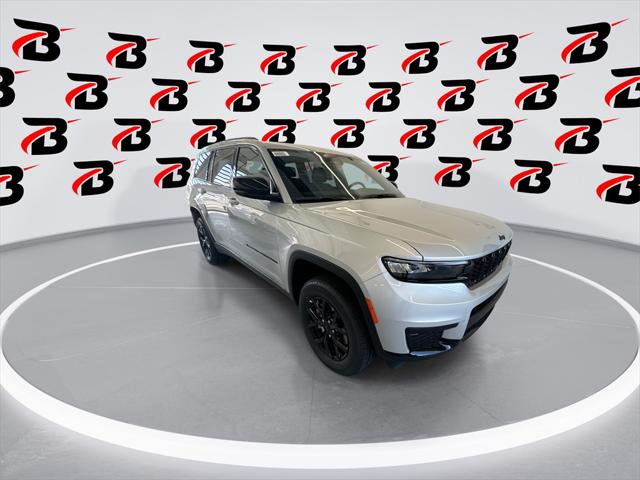 2025 Jeep Grand Cherokee GRAND CHEROKEE L ALTITUDE X 4X4