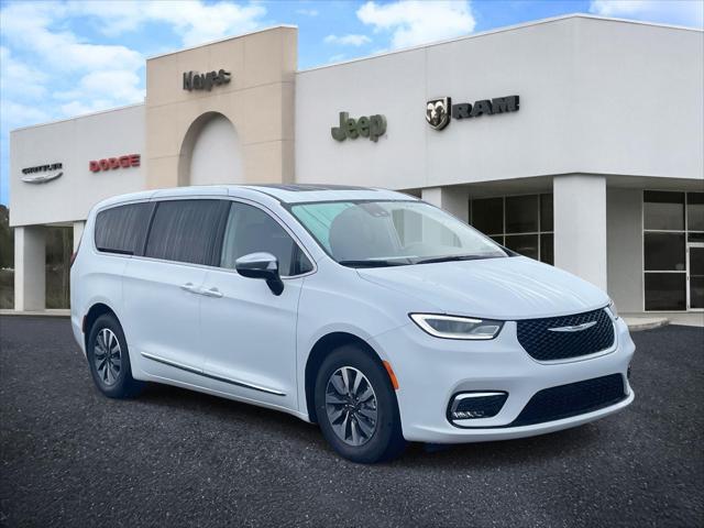 2023 Chrysler Pacifica Hybrid Limited