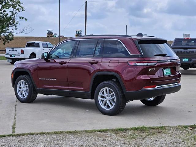 2025 Jeep Grand Cherokee GRAND CHEROKEE LAREDO X 4X2