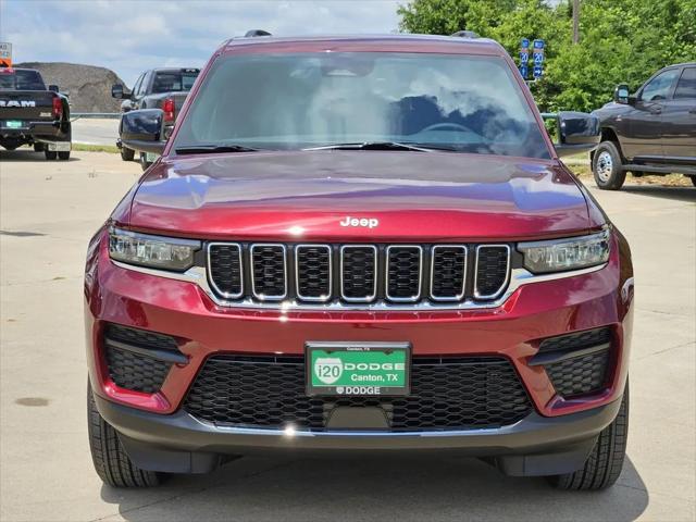 2025 Jeep Grand Cherokee GRAND CHEROKEE LAREDO X 4X4