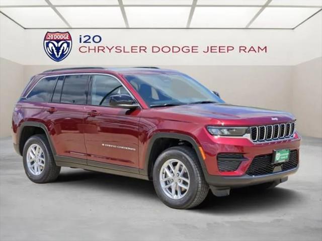 2025 Jeep Grand Cherokee GRAND CHEROKEE LAREDO X 4X4