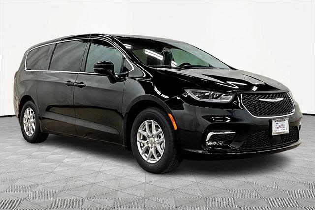 2025 Chrysler Pacifica PACIFICA SELECT