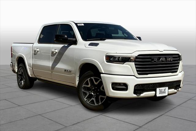 2025 RAM Ram 1500 RAM 1500 LARAMIE CREW CAB 4X4 57 BOX
