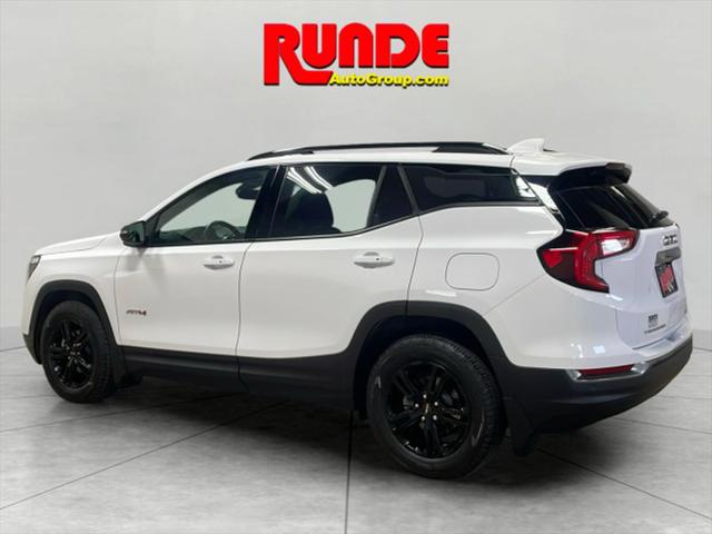 2022 GMC Terrain AWD AT4
