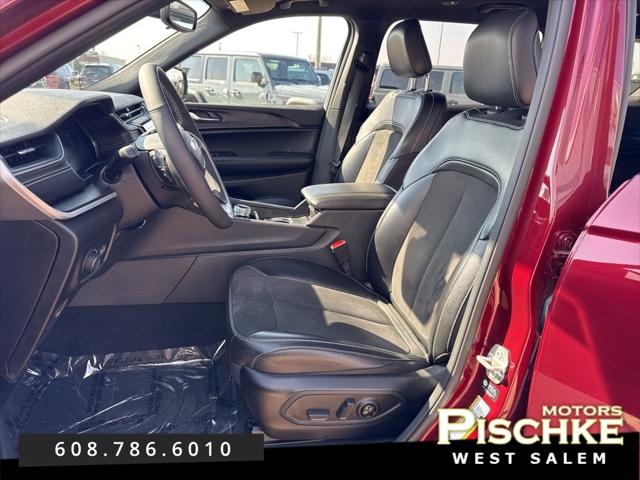 2024 Jeep Grand Cherokee L Altitude 4x4