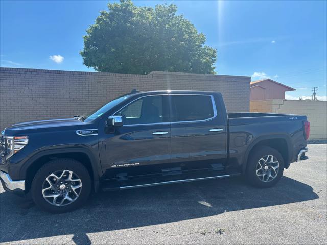 2023 GMC Sierra 1500 4WD Crew Cab Short Box SLT