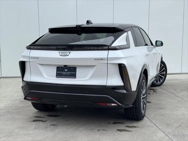 2025 Cadillac iQ Sport w/1SK