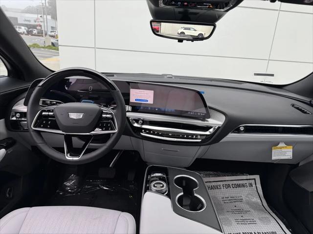 2025 Cadillac iQ Sport w/1SK