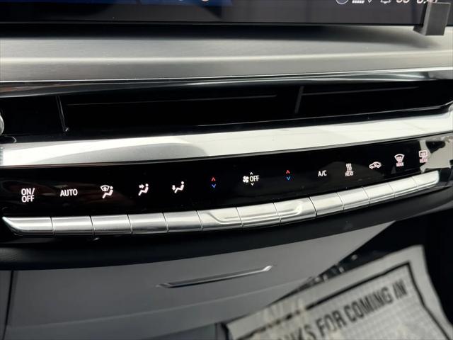 2025 Cadillac iQ Sport w/1SK