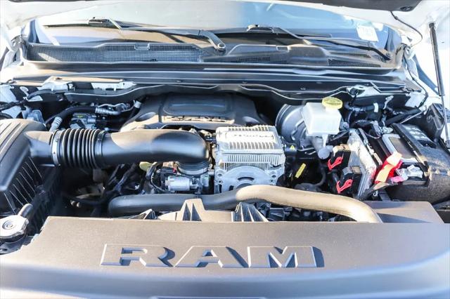 2022 Ram 1500 Laramie Crew Cab 4x4 57 Box