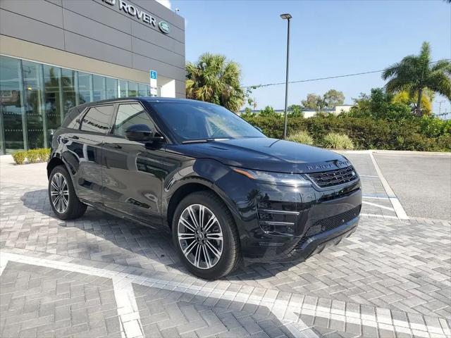 2026 Land Rover Range Rover Evoque Dynamic SE