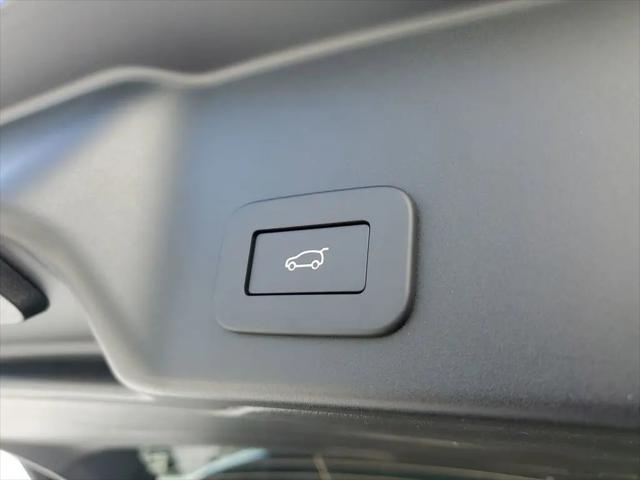 2026 Land Rover Range Rover Evoque Dynamic SE