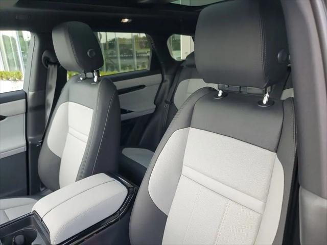 2026 Land Rover Range Rover Evoque Dynamic SE