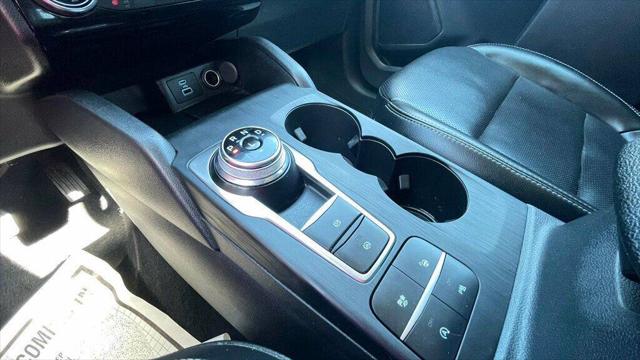 2021 Ford Escape Titanium