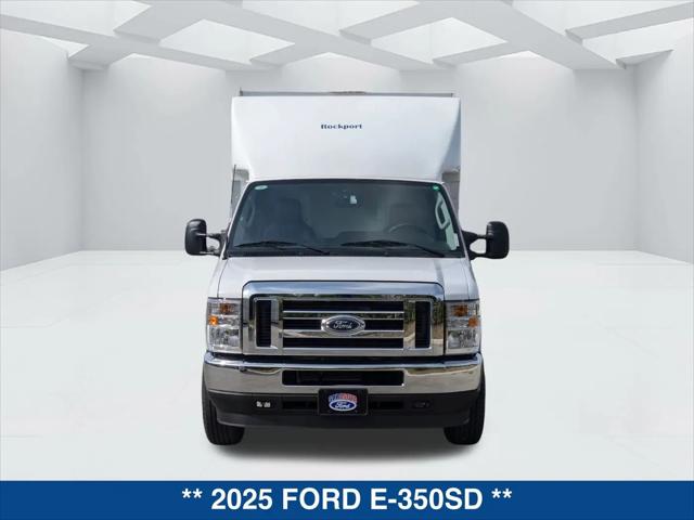 2025 Ford E-350 Cutaway E-Series Cutaway