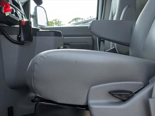 2025 Ford E-350 Cutaway E-Series Cutaway