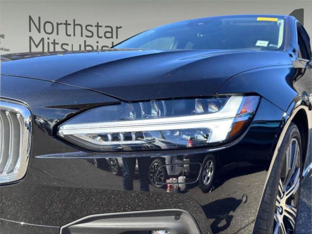 2022 Volvo S90 B6 Inscription