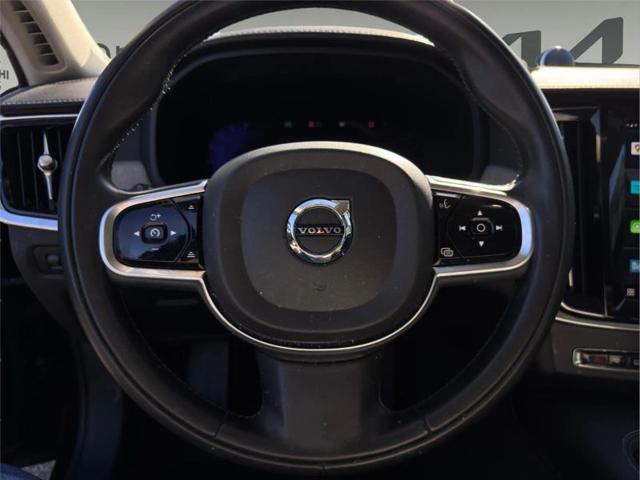 2022 Volvo S90 B6 Inscription