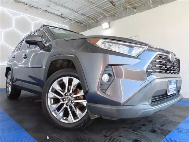 2019 Toyota RAV4 XLE Premium