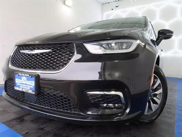 2022 Chrysler Pacifica Hybrid Touring L for sale in Manassas, VA