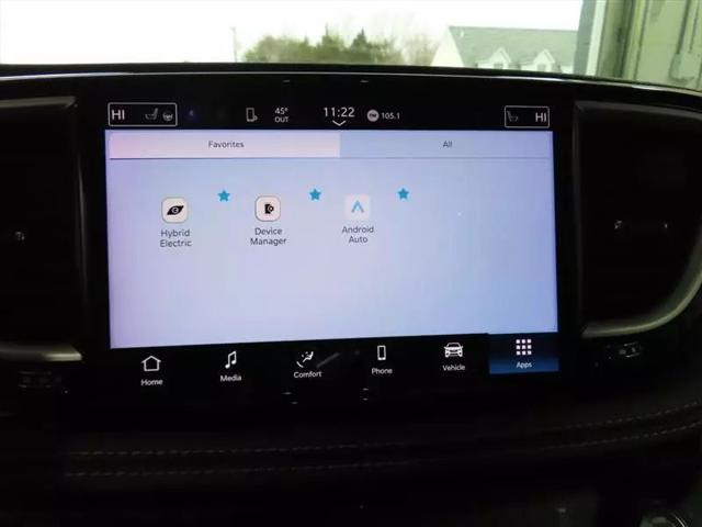 2022 Chrysler Pacifica Hybrid Touring L