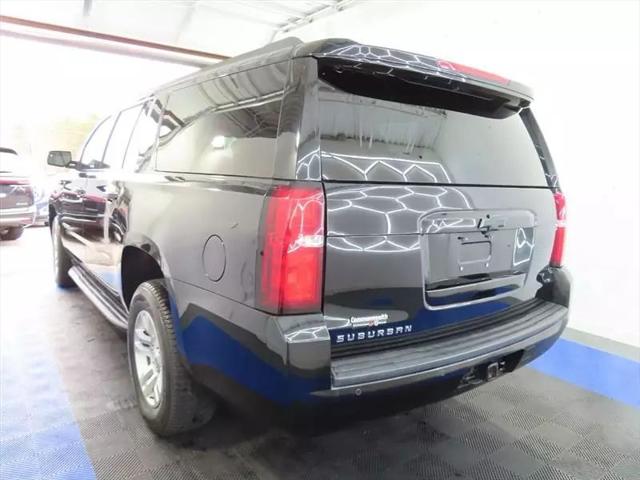 2020 Chevrolet Suburban 4WD LT