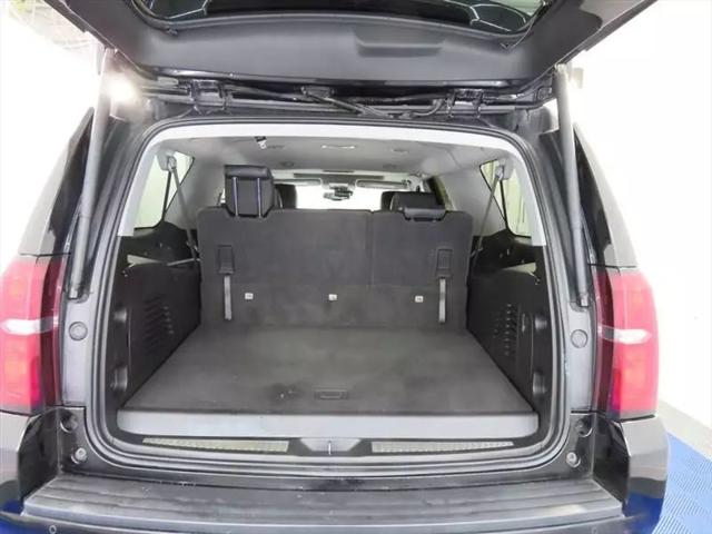 2020 Chevrolet Suburban 4WD LT