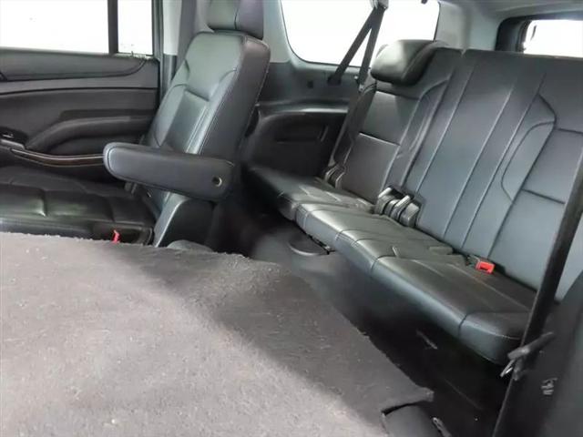 2020 Chevrolet Suburban 4WD LT