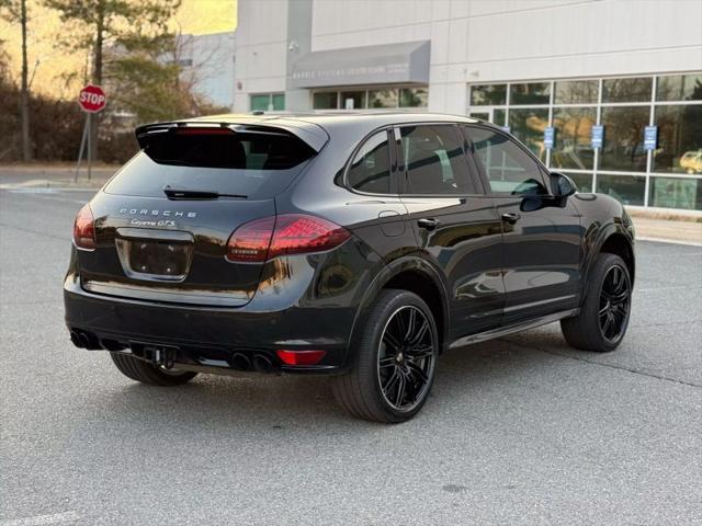 2013 Porsche Cayenne GTS