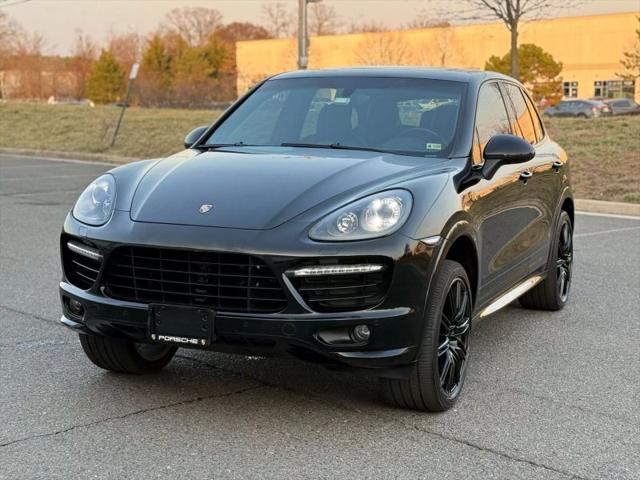 2013 Porsche Cayenne GTS